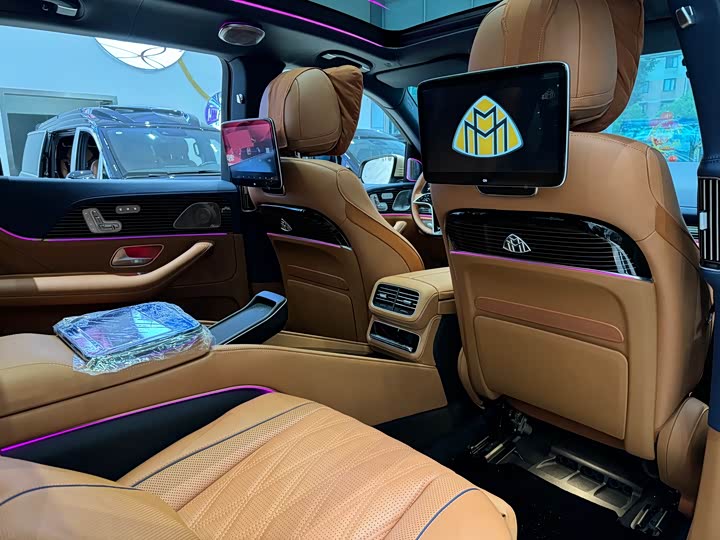 Фото 8 - Mercedes-Benz GLS-Class