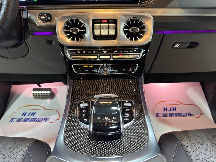 Фото 8 - Mercedes-Benz G-Class AMG