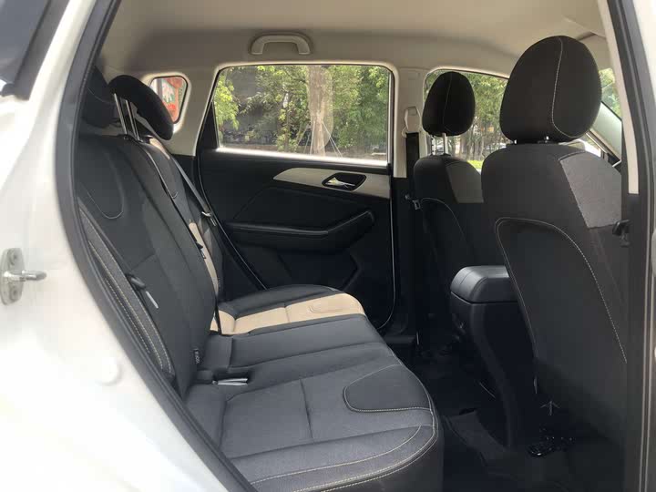 Фото 11 - Beijing X3