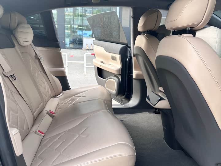 Фото 7 - Nio ET7