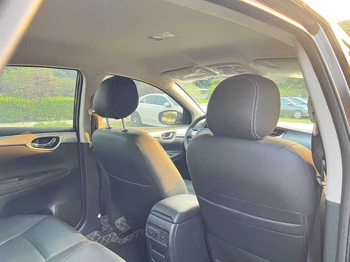 Фото 12 - Nissan Sylphy