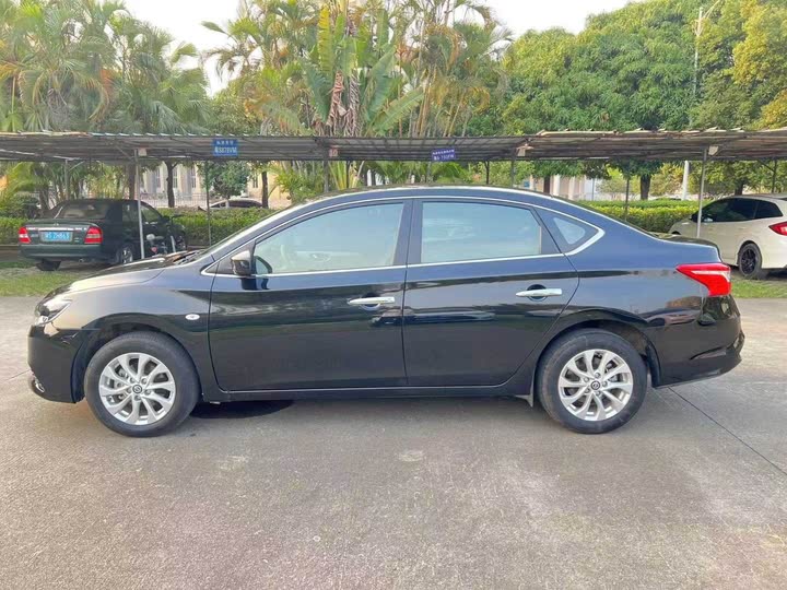 Фото 19 - Nissan Sylphy