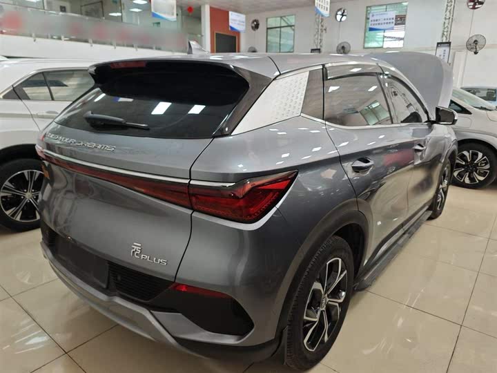 Фото 7 - BYD Yuan Plus