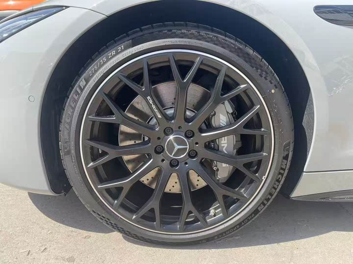 Фото 9 - Mercedes-Benz SL-Class AMG