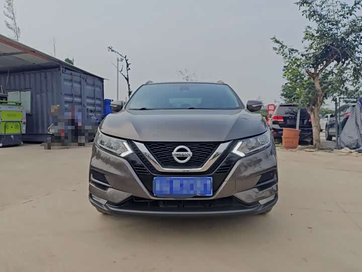 Фото 2 - Nissan Qashqai