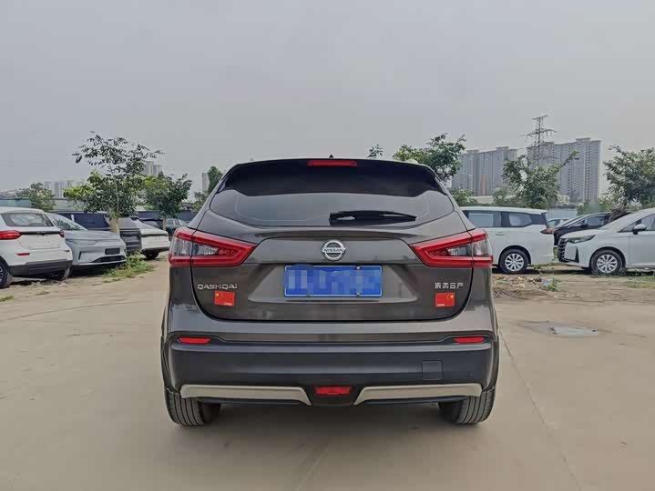 Фото 3 - Nissan Qashqai