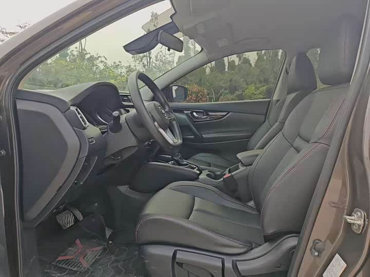 Фото 8 - Nissan Qashqai