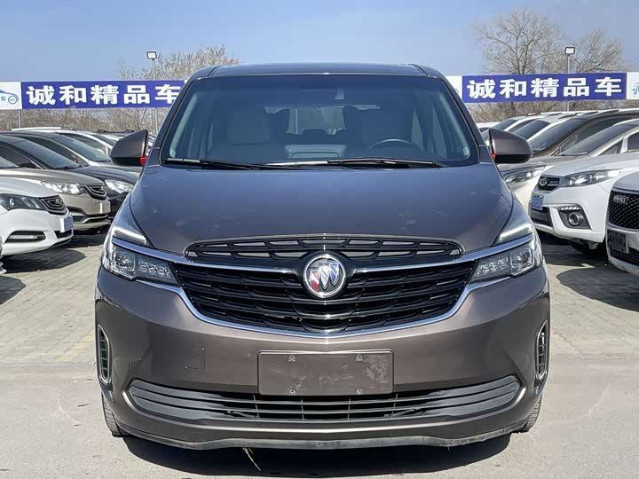 Фото 3 - Buick GL8 ES