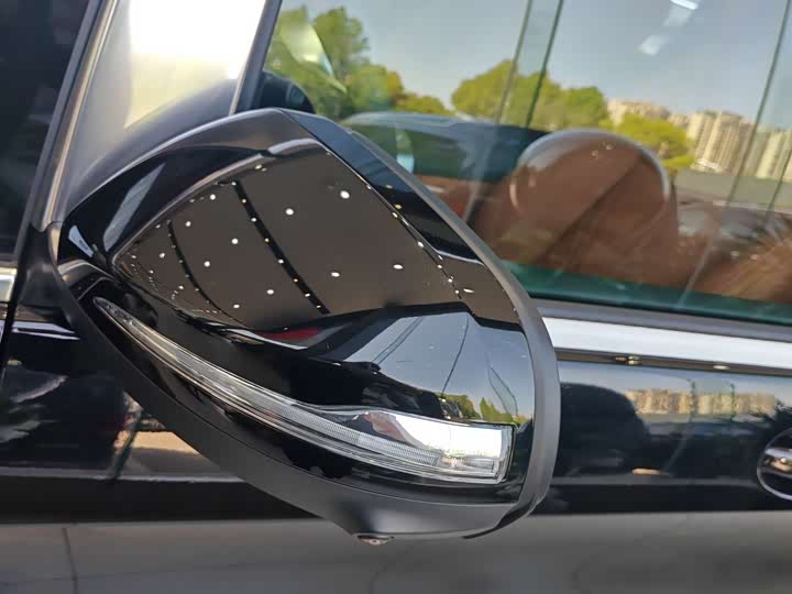 Фото 6 - Mercedes-Benz V-Class