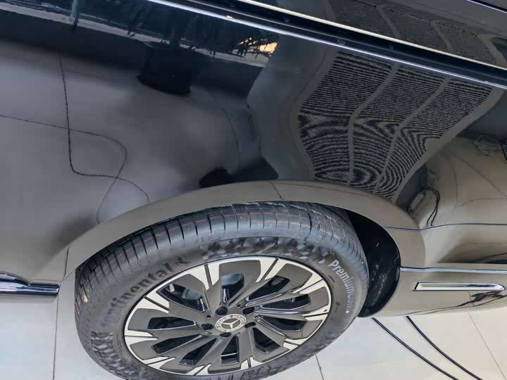 Фото 9 - Mercedes-Benz V-Class