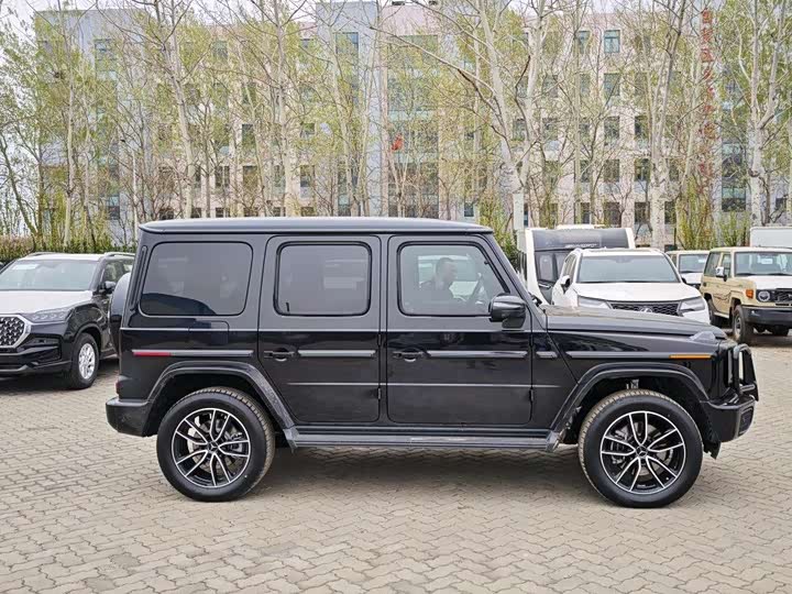 Фото 2 - Mercedes-Benz G-Class