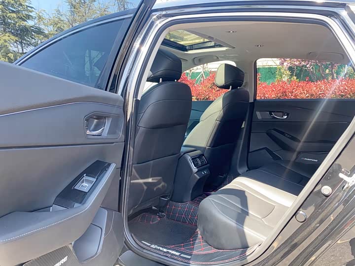 Фото 17 - Honda Inspire