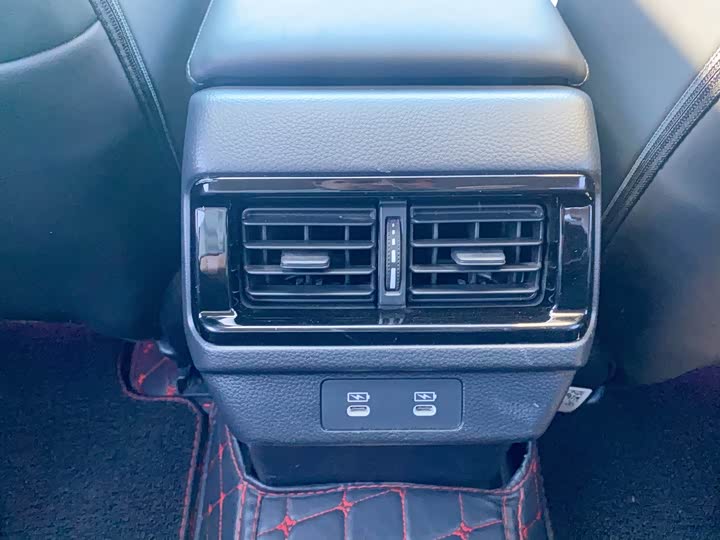 Фото 18 - Honda Inspire