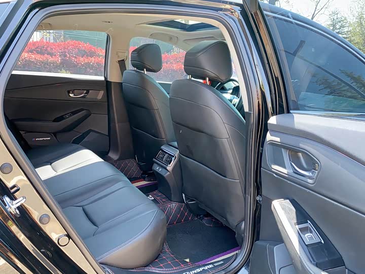 Фото 25 - Honda Inspire