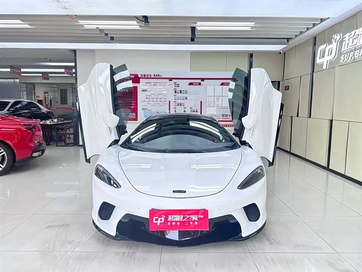 Фото 5 - McLaren GT