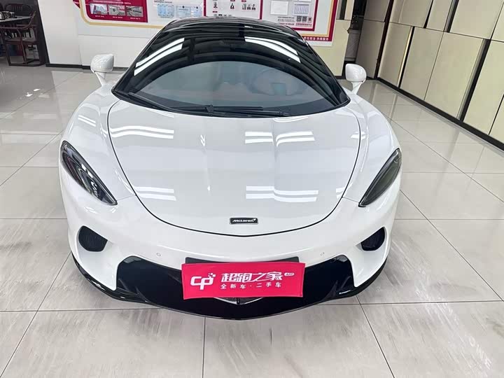 Фото 8 - McLaren GT