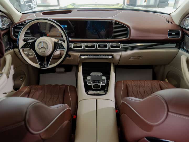 Фото 15 - Mercedes-Benz GLS-Class