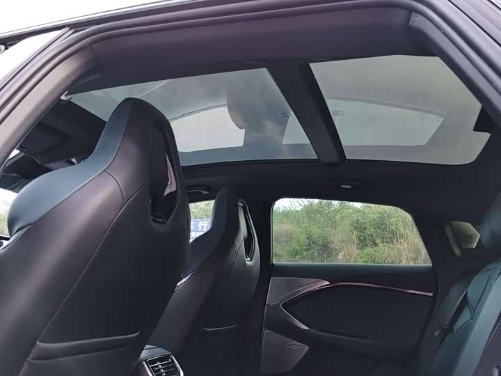 Фото 15 - MG Motor 7