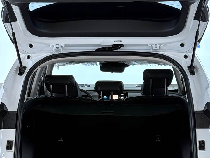 Фото 13 - Haval H6