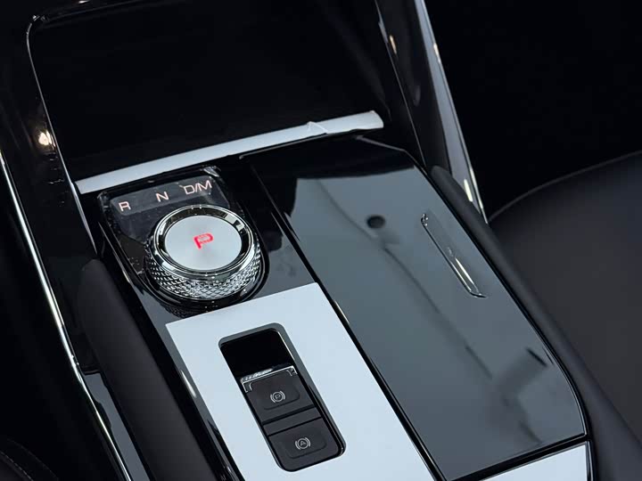 Фото 8 - Haval H6