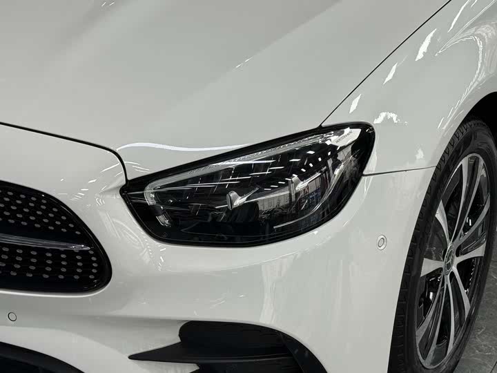 Фото 4 - Mercedes-Benz E-Class Hybrid