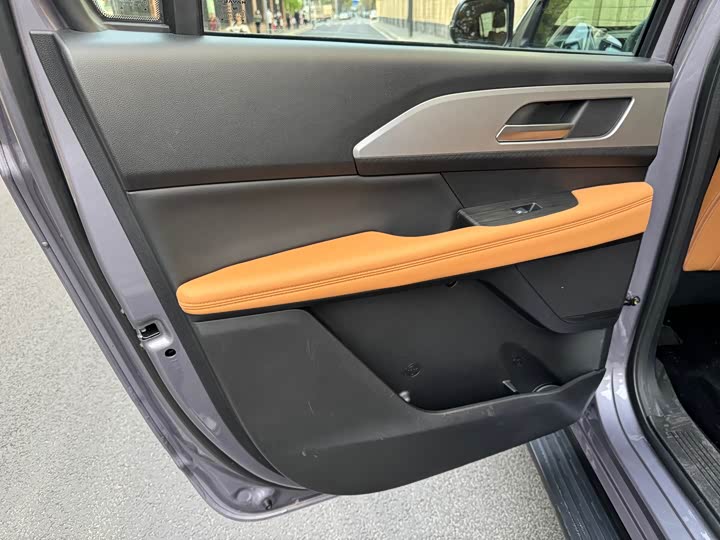 Фото 9 - Haval H5