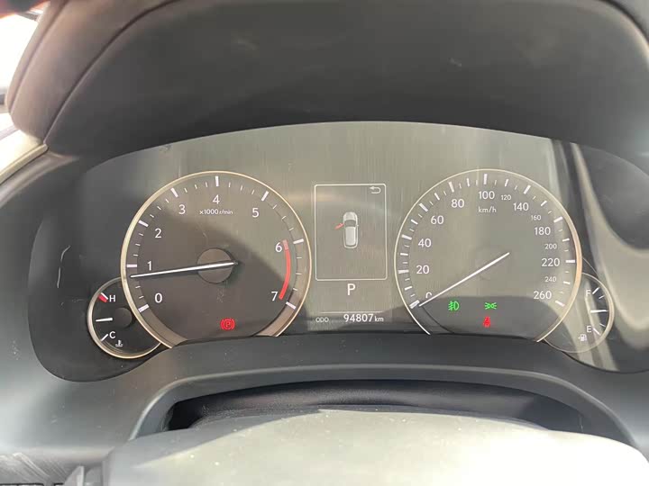 Фото 6 - Lexus RX