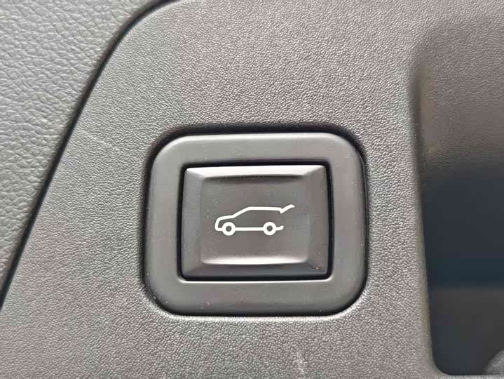 Фото 12 - Buick Envision Plus