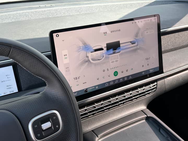 Фото 11 - XPeng G6