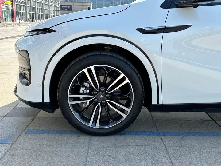 Фото 7 - XPeng G6