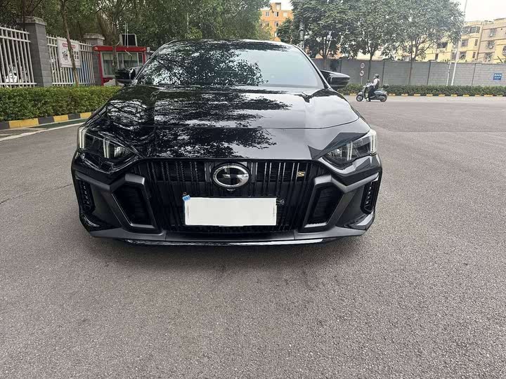 Фото 2 - GAC Trumpchi Empow R