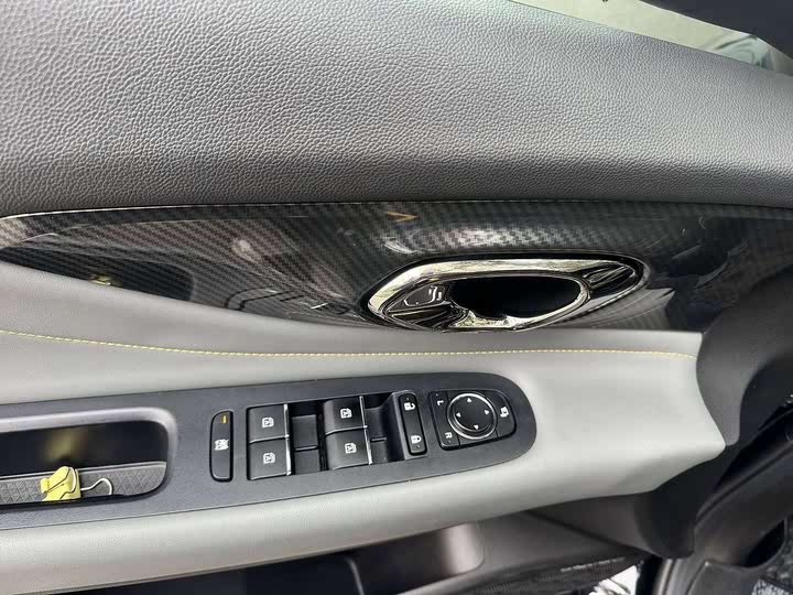 Фото 7 - GAC Trumpchi Empow R