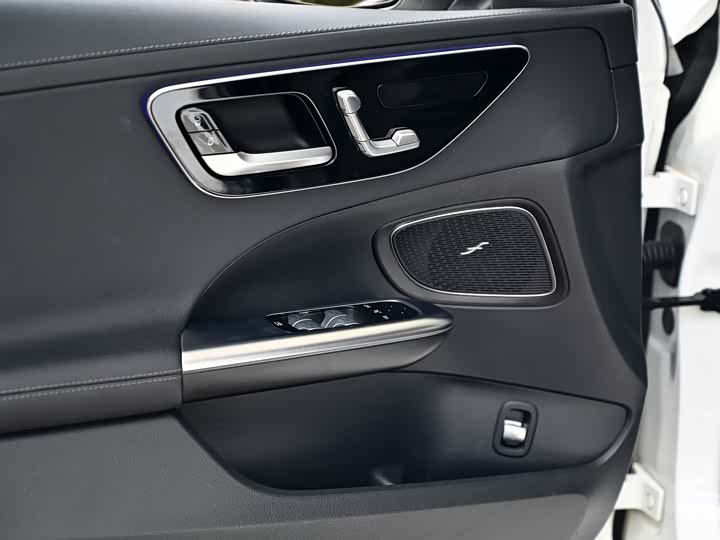 Фото 12 - Mercedes-Benz C-Class