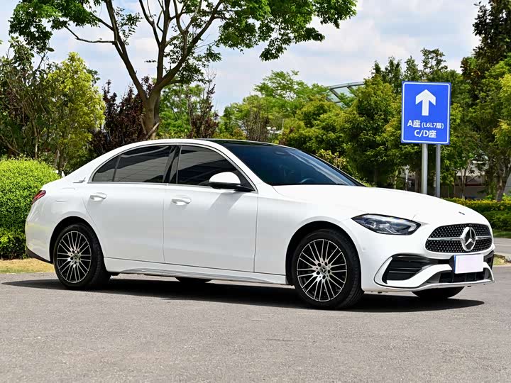 Фото 3 - Mercedes-Benz C-Class