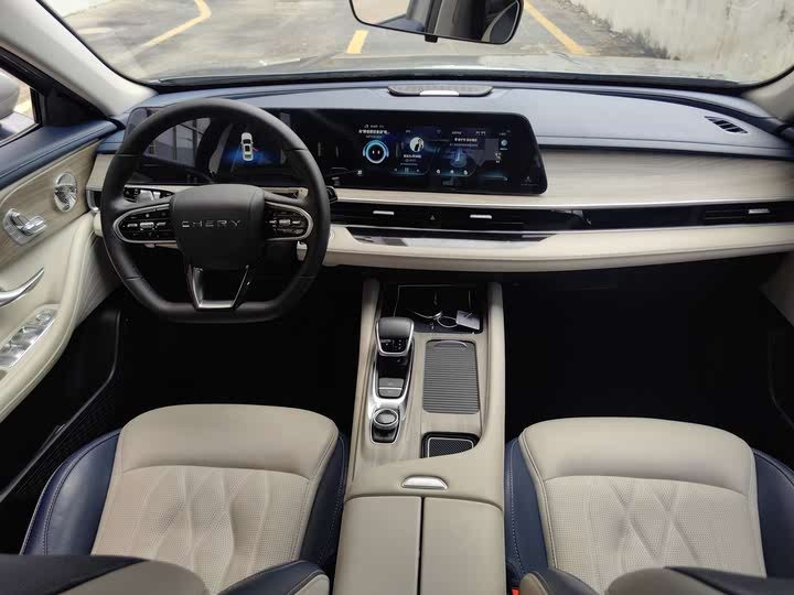 Фото 6 - Chery Arrizo 8