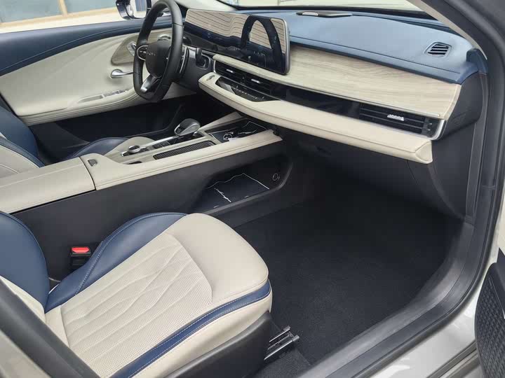 Фото 7 - Chery Arrizo 8