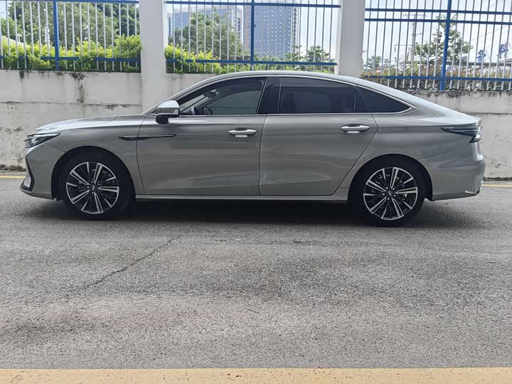 Фото 9 - Chery Arrizo 8