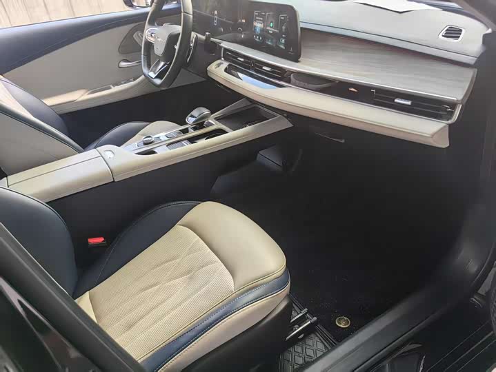 Фото 11 - Chery Arrizo 8