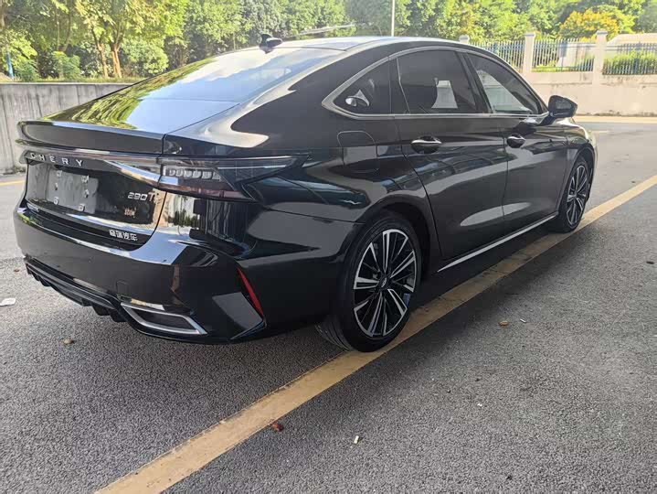 Фото 6 - Chery Arrizo 8