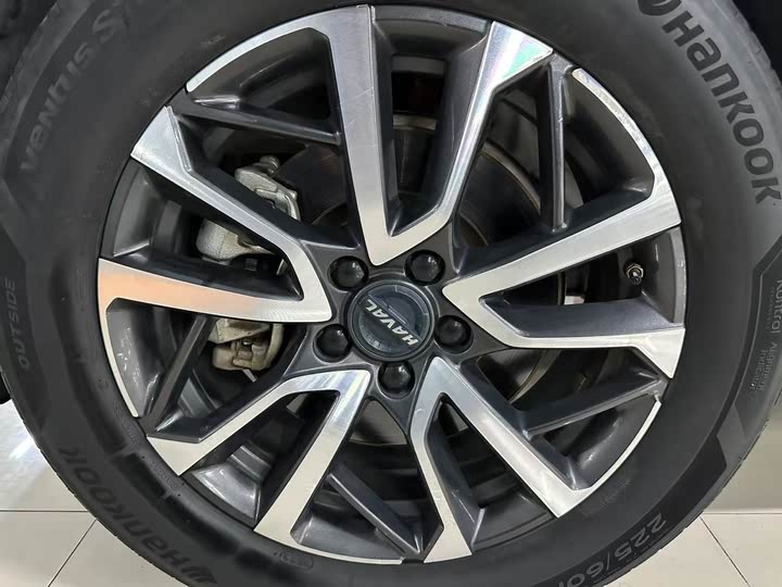 Фото 15 - Haval H6