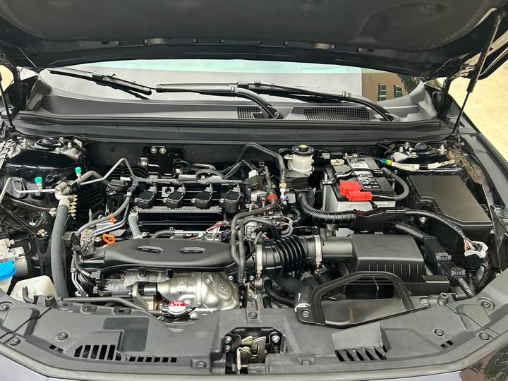 Фото 14 - Honda Accord