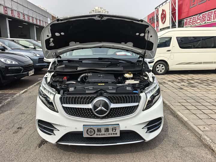 Фото 4 - Mercedes-Benz V-Class