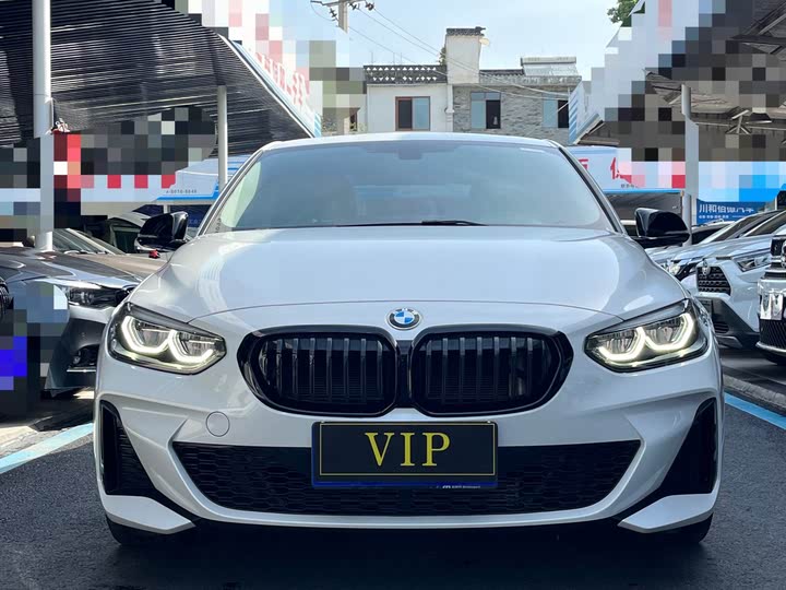 Фото 2 - BMW 1 Series