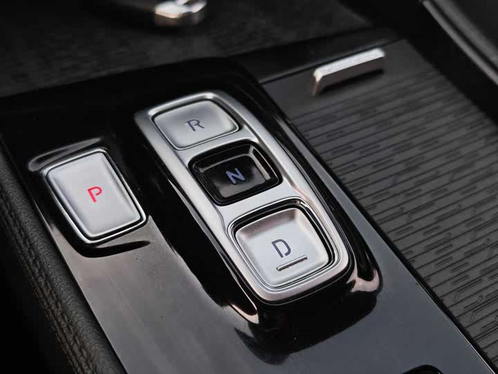 Фото 13 - Hyundai Mistra EV