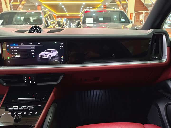 Фото 10 - Porsche Cayenne