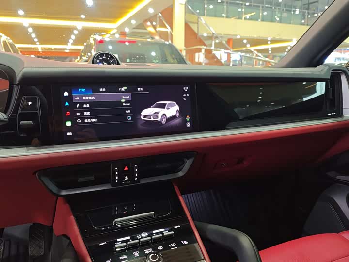 Фото 13 - Porsche Cayenne