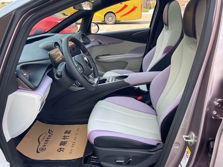 Фото 18 - BYD Dolphin