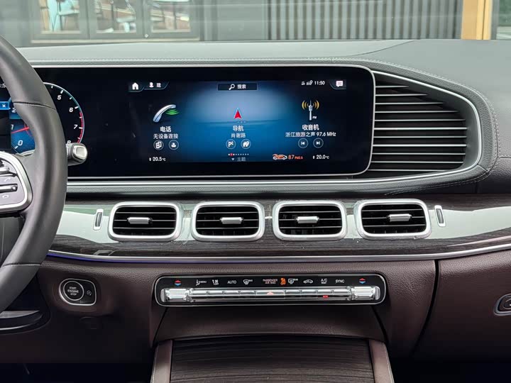 Фото 17 - Mercedes-Benz GLE-Class