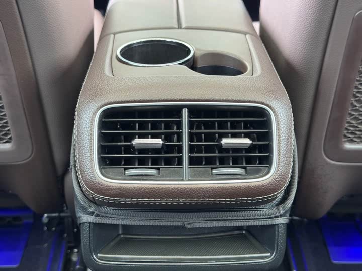 Фото 18 - Mercedes-Benz GLE-Class