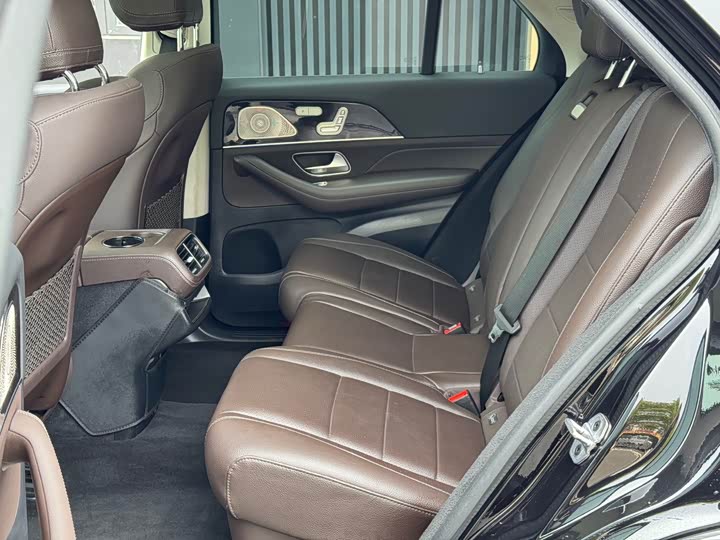 Фото 8 - Mercedes-Benz GLE-Class